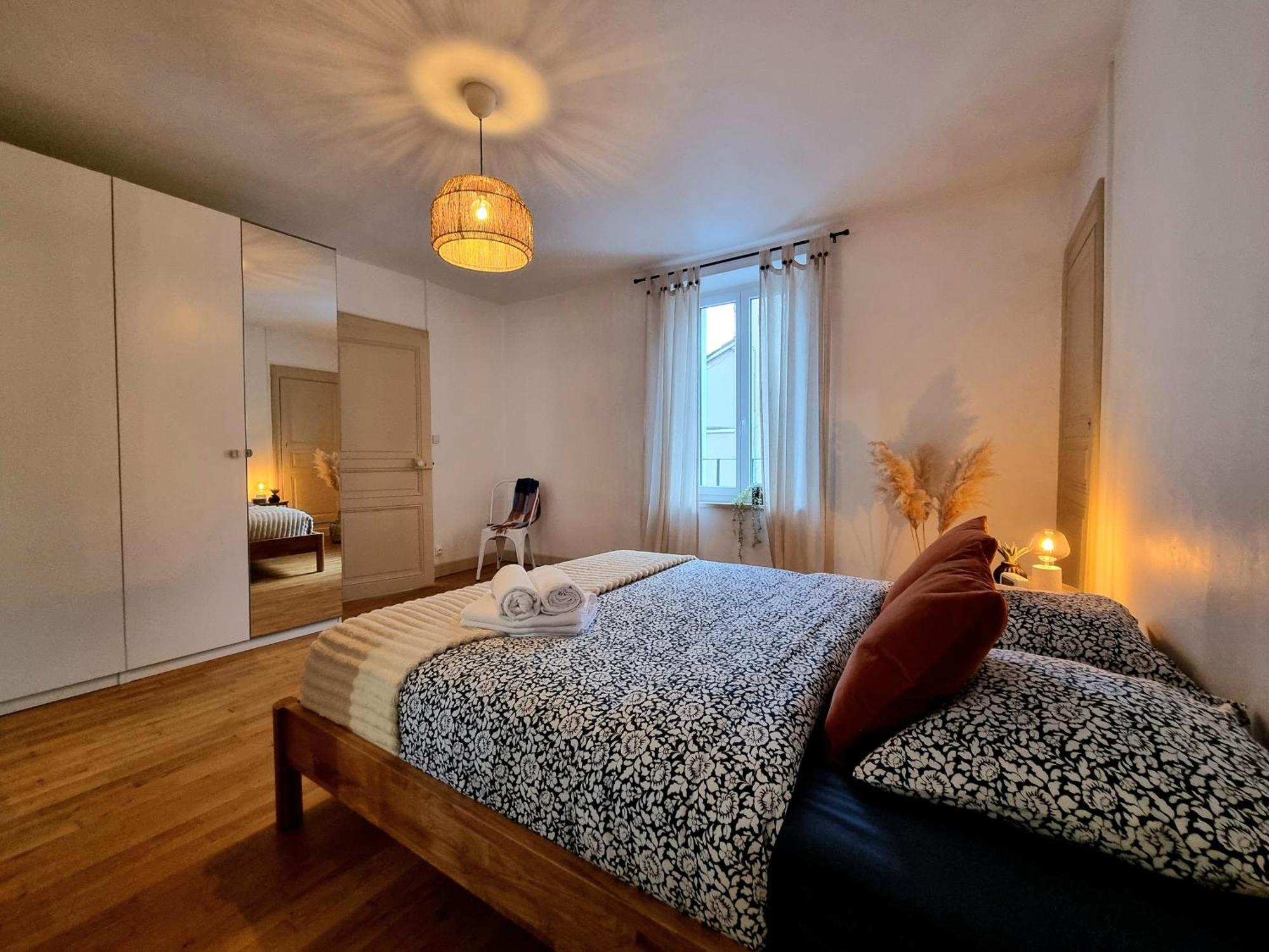 La Jeannette - Proche Gare-Centre, 2 Lits, Terrasse Villa Châteauroux Eksteriør billede